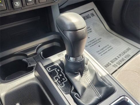 Used 2018 Toyota Tacoma TRD Sport w/ Technology Package RWD image 24