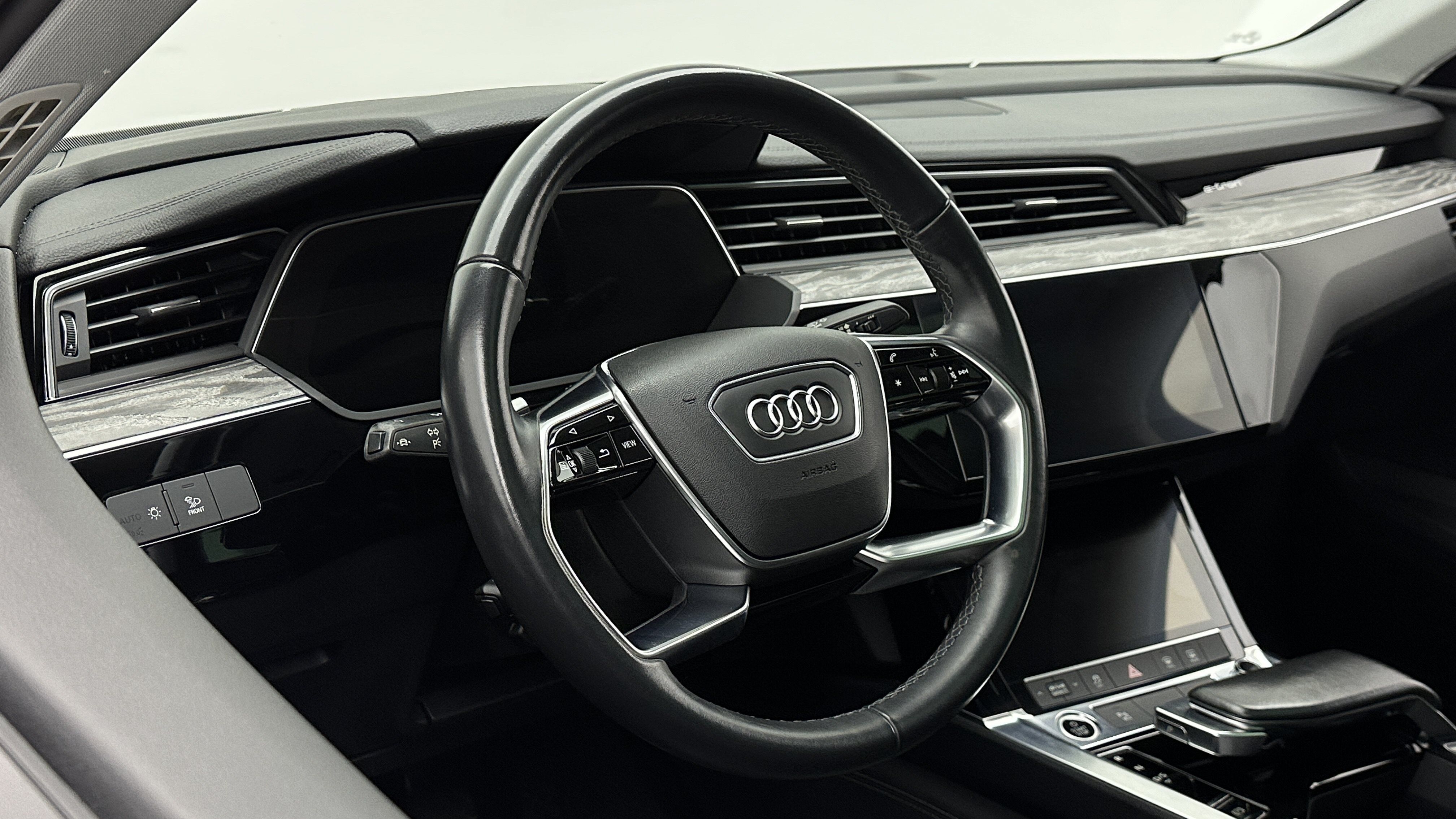 Used 2021 Audi e-tron Premium w/ Black Optic Package AWD/4WD image 11
