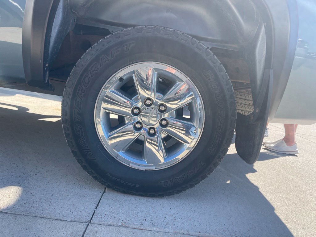 Used 2013 GMC Sierra 1500 SLE w/ Power Tech Package AWD/4WD image 11
