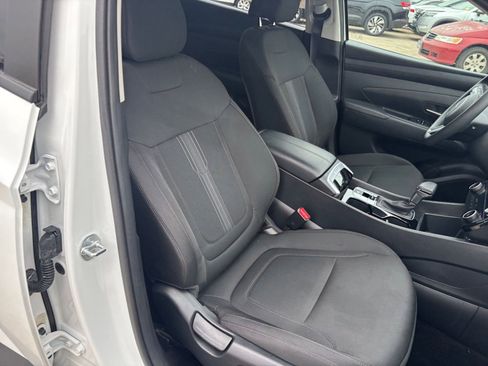 Used 2025 Hyundai Tucson SEL AWD/4WD image 38