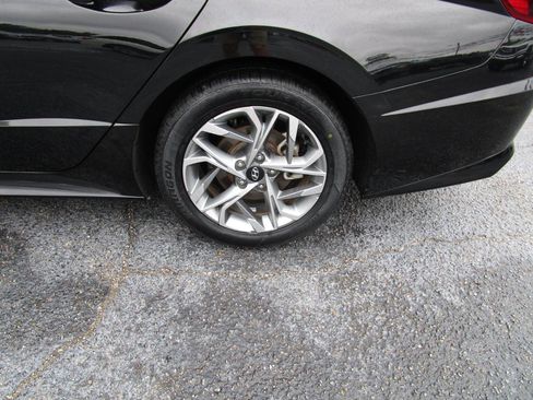 Used 2020 Hyundai Sonata SEL w/ Convenience Package FWD image 24