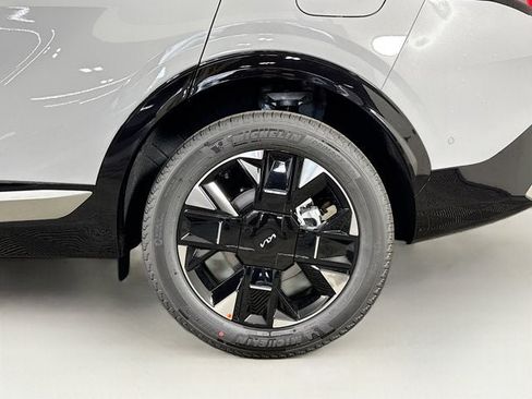 New 2026 Kia Sportage SX AWD/4WD image 32