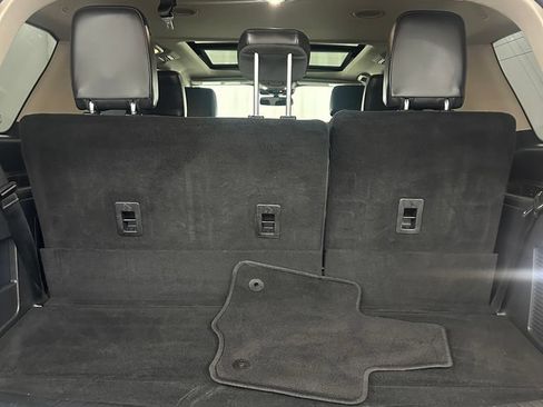 Used 2022 Ford Expedition XLT AWD/4WD image 29