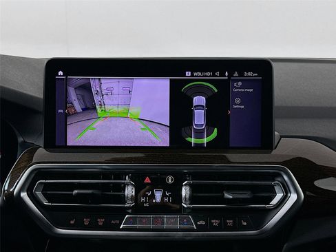 Used 2023 BMW X4 xDrive30i w/ Premium Package image 14