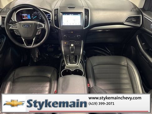 Used 2017 Ford Edge SEL w/ Equipment Group 201A image 4