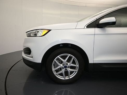 Used 2022 Ford Edge SEL AWD/4WD image 9