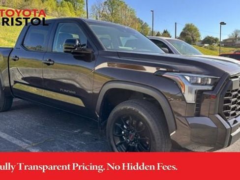 Used 2024 Toyota Tundra Limited w/ TRD Off-Road Package AWD/4WD image 7