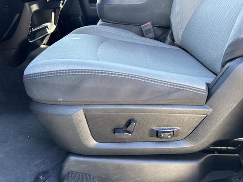 Used 2024 RAM 2500 Big Horn image 16