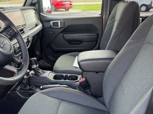 Used 2025 Jeep Wrangler Unlimited Sport S 4xe image 15