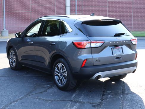 Used 2022 Ford Escape SEL w/ Technology Package FWD image 7