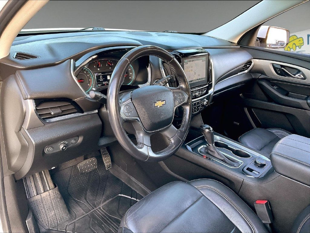 Used 2019 Chevrolet Traverse LT w/ LT Premium Package AWD/4WD image 8