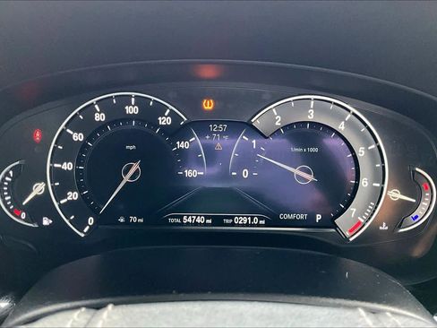 Used 2017 BMW 530i image 25