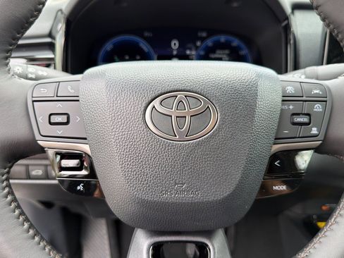 New 2026 Toyota Camry XLE FWD image 25