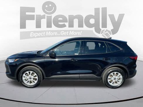 Used 2025 Ford Escape Active w/ Cold Weather Package image 8