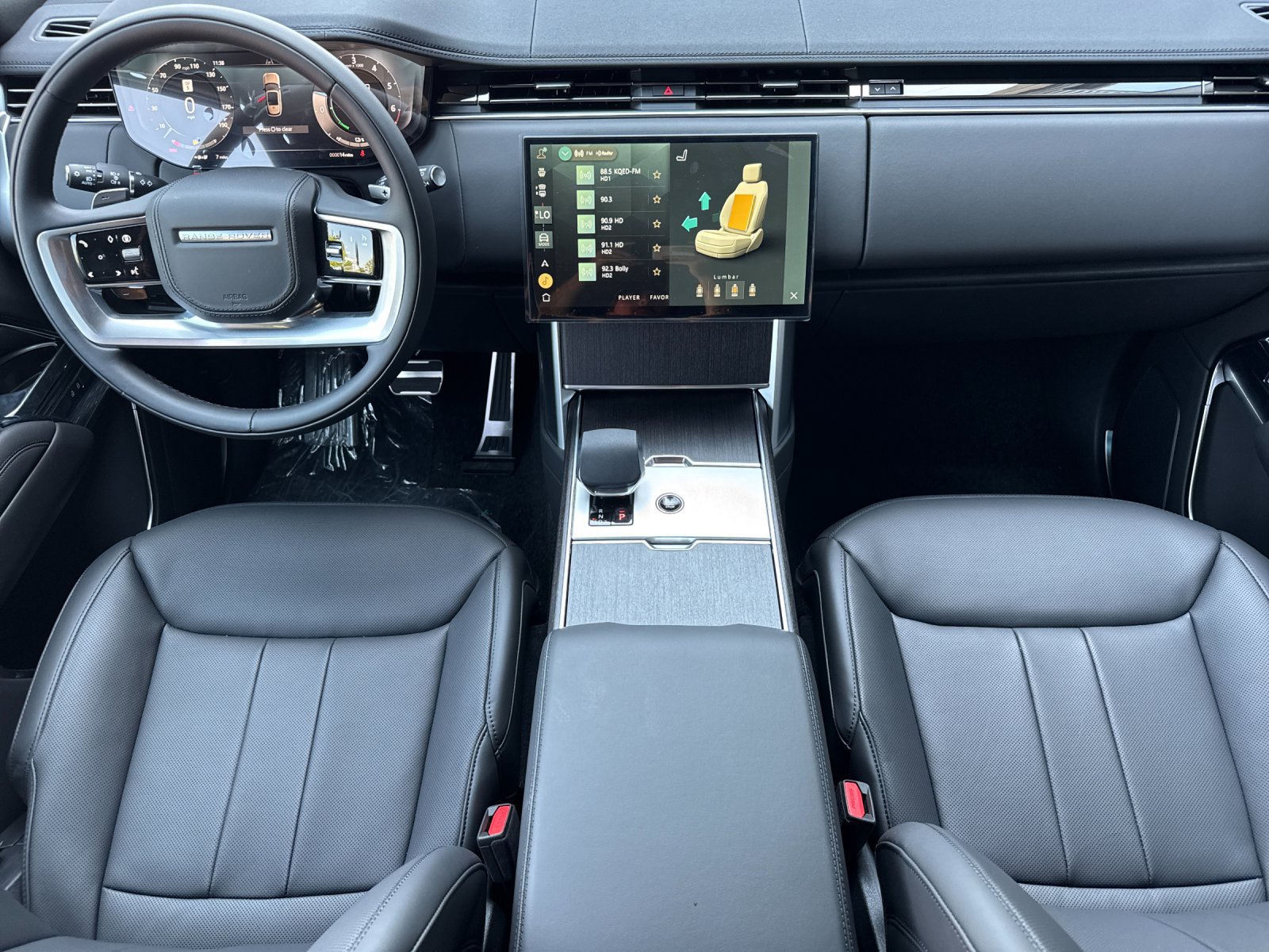 New 2026 Land Rover Range Rover SE AWD/4WD image 13