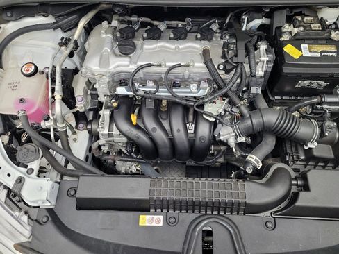 Used 2022 Toyota Corolla LE FWD image 30