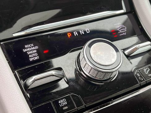 Certified 2022 Jeep Grand Cherokee L Overland AWD/4WD image 28