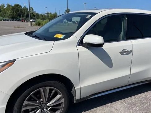 Used 2017 Acura MDX SH-AWD w/ Technology Package image 2