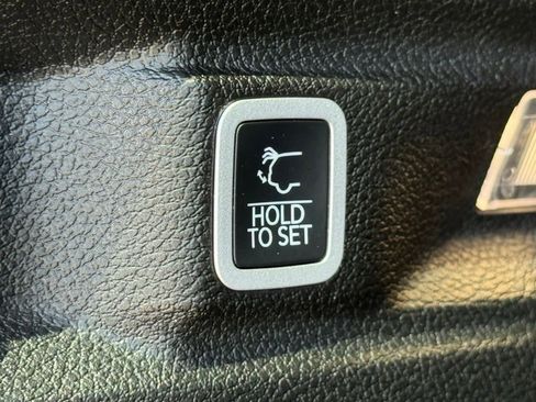 Used 2025 Jeep Grand Cherokee L Summit AWD/4WD image 41