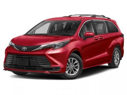 New 2025 Toyota Sienna LE
