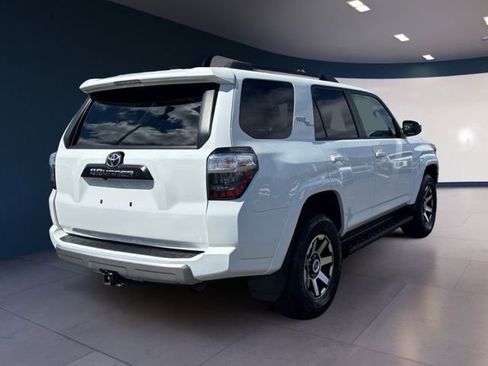Used 2022 Toyota 4Runner TRD Off-Road Premium AWD/4WD image 5