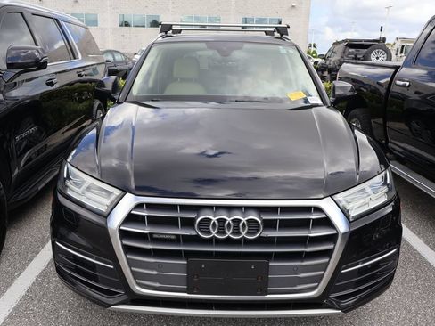 Used 2019 Audi Q5 2.0T Premium Plus w/ Premium Plus Package AWD/4WD image 5