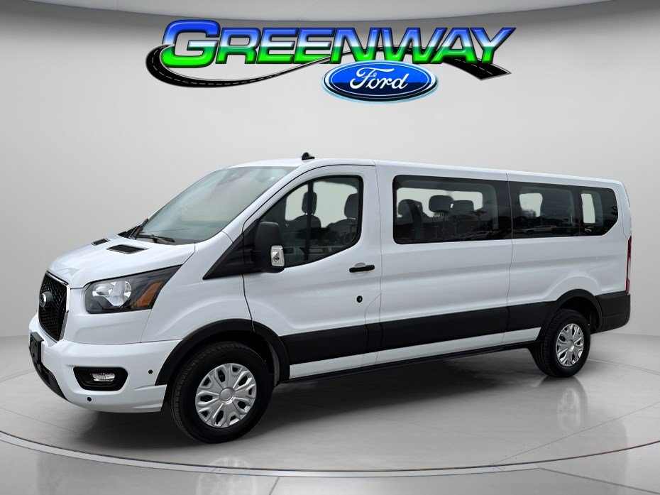 Used 2025 Ford Transit 350 XLT RWD image 1