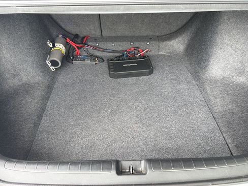 Used 2019 Honda Accord Sport image 33