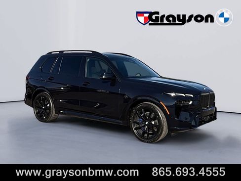 New 2026 BMW X7 xDrive40i w/ Executive Package image 1