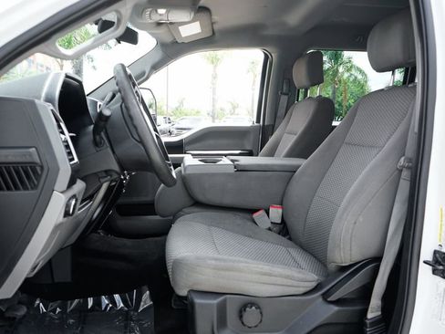 Used 2017 Ford F250 XLT AWD/4WD image 16