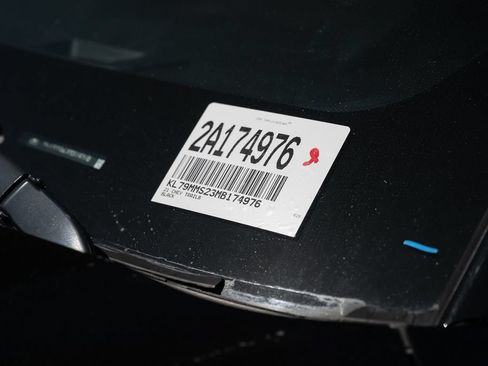 Used 2021 Chevrolet TrailBlazer LS FWD image 39