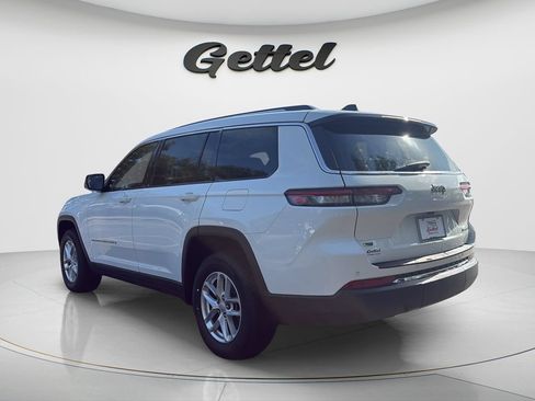 Used 2022 Jeep Grand Cherokee L Laredo w/ Luxury Tech Group I RWD image 7