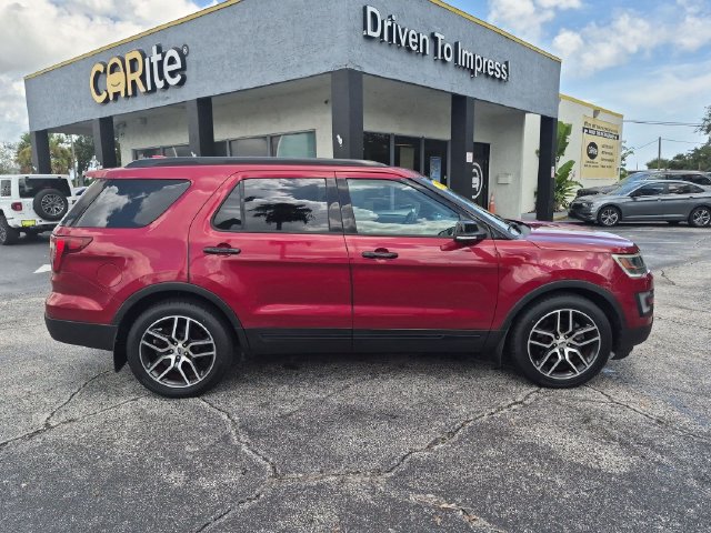 Used 2017 Ford Explorer Sport AWD/4WD image 4