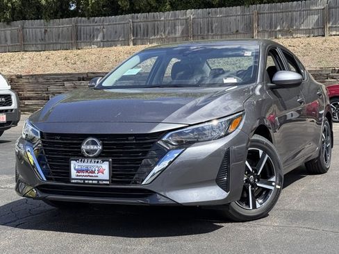 New 2025 Nissan Sentra SV w/ Trunk Package image 32