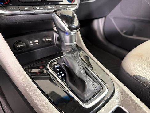 Used 2019 Hyundai Ioniq Blue image 30