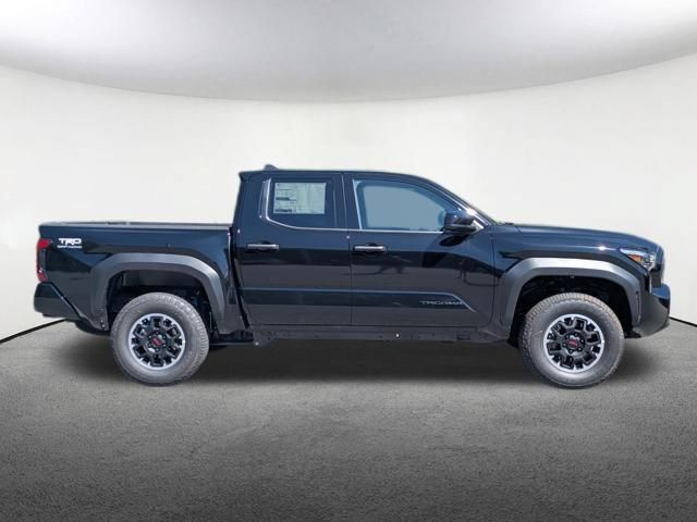 New 2026 Toyota Tacoma TRD Off-Road AWD/4WD image 4