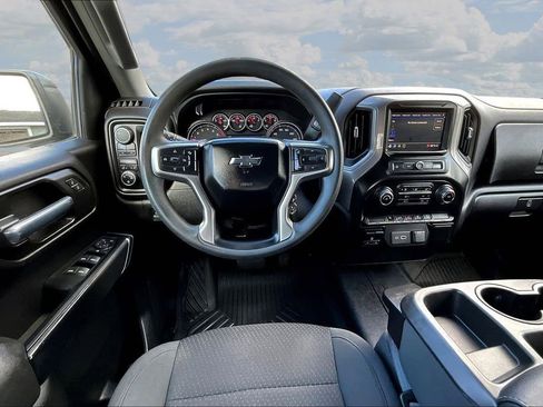 Used 2021 Chevrolet Silverado 1500 Custom Trail Boss w/ Midnight Edition image 11