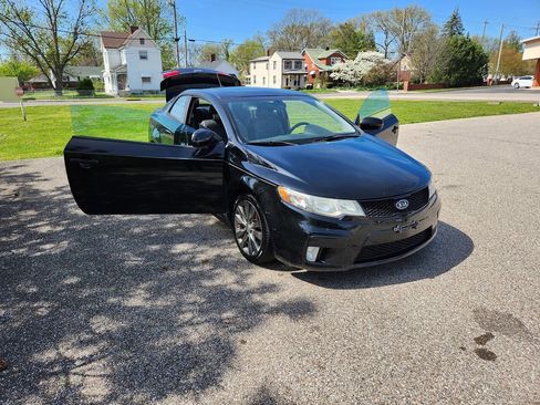 Used 2011 Kia Forte Koup SX w/ Leather Pkg image 21