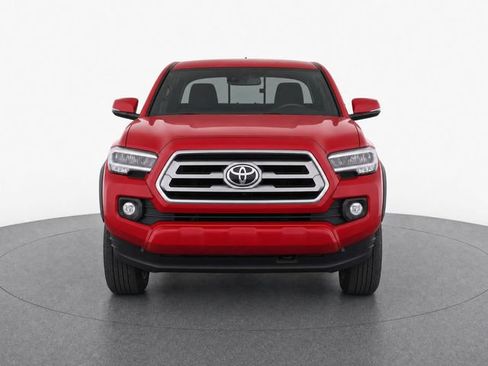 Used 2020 Toyota Tacoma Limited AWD/4WD image 5