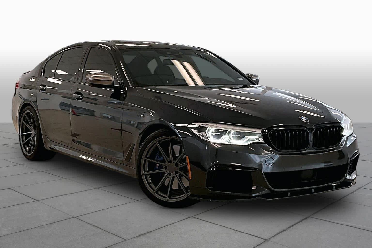 Used 2019 BMW M550i xDrive AWD/4WD image 2
