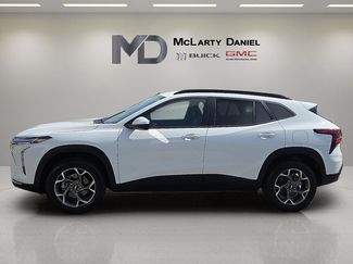 Used 2026 Chevrolet Trax LT w/ LT Convenience Package FWD video 2