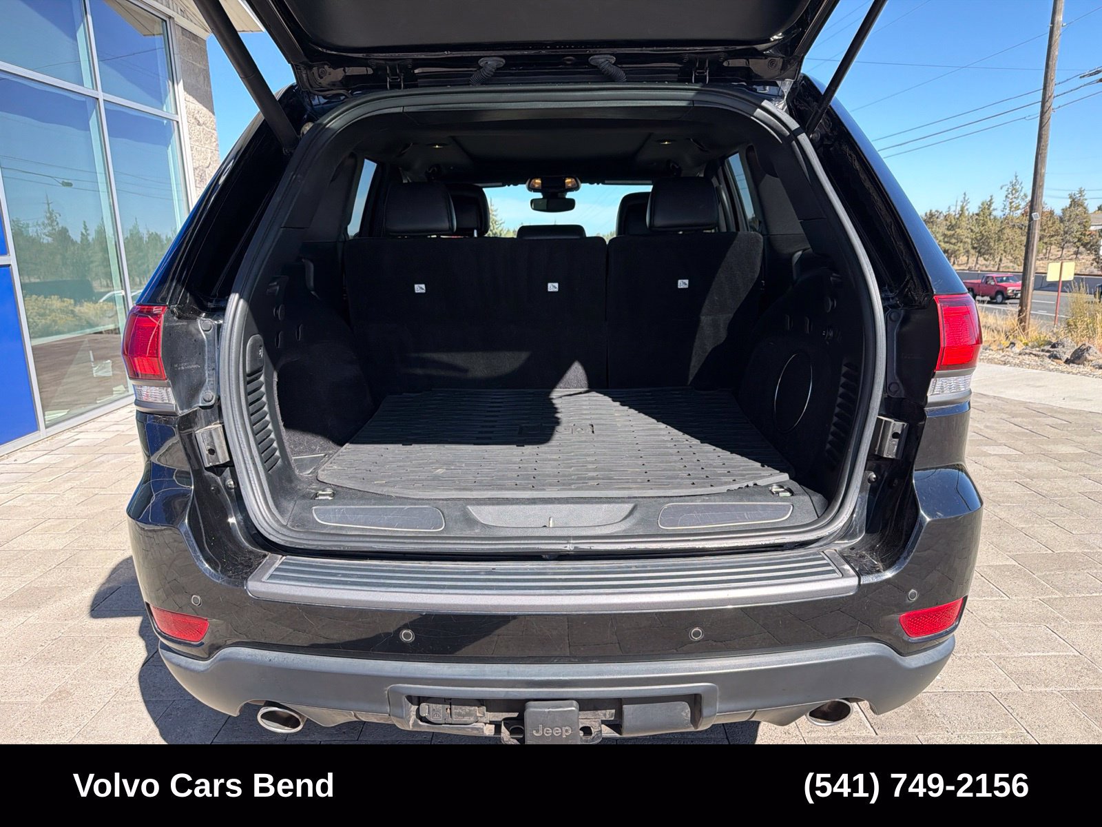 Used 2018 Jeep Grand Cherokee Trailhawk w/ Trailhawk Luxury Group AWD/4WD image 9