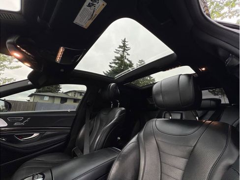 Used 2015 Mercedes-Benz S 550 Sedan image 14
