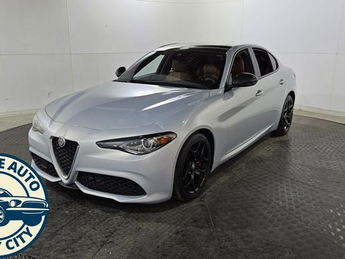 Used 2023 Alfa Romeo Giulia Ti w/ Active Assist Plus Package image 3