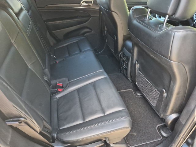 Used 2019 Jeep Grand Cherokee Limited AWD/4WD image 25