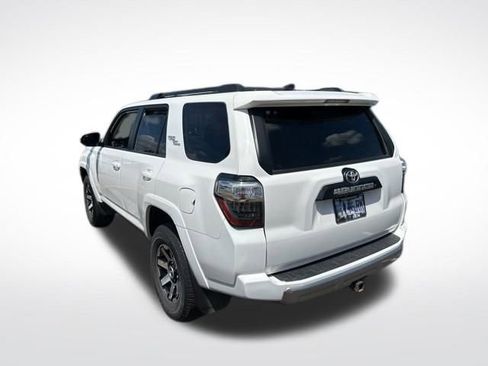 Used 2019 Toyota 4Runner TRD Off-Road Premium AWD/4WD image 9