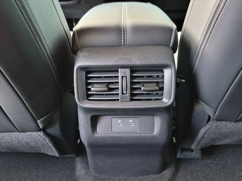 Certified 2025 Nissan Murano SL w/ Cargo Package AWD/4WD image 19