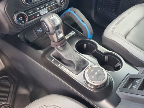 Certified 2024 Ford Bronco Black Diamond image 24