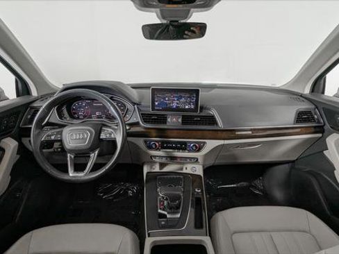 Used 2019 Audi Q5 2.0T Premium Plus AWD/4WD image 27