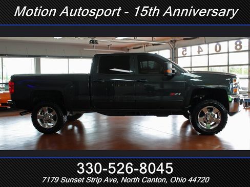 Used 2018 Chevrolet Silverado 2500 LT w/ All Star Edition AWD/4WD image 12